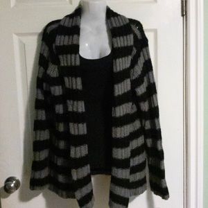3/$30♥️ Black/Grey Striped Sweater